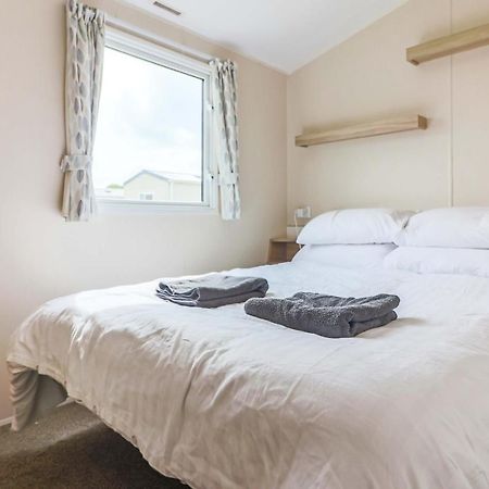 8 Berth, 3 Bedroom Holiday Home - Thorpe Park Cleethorpes Zewnętrze zdjęcie