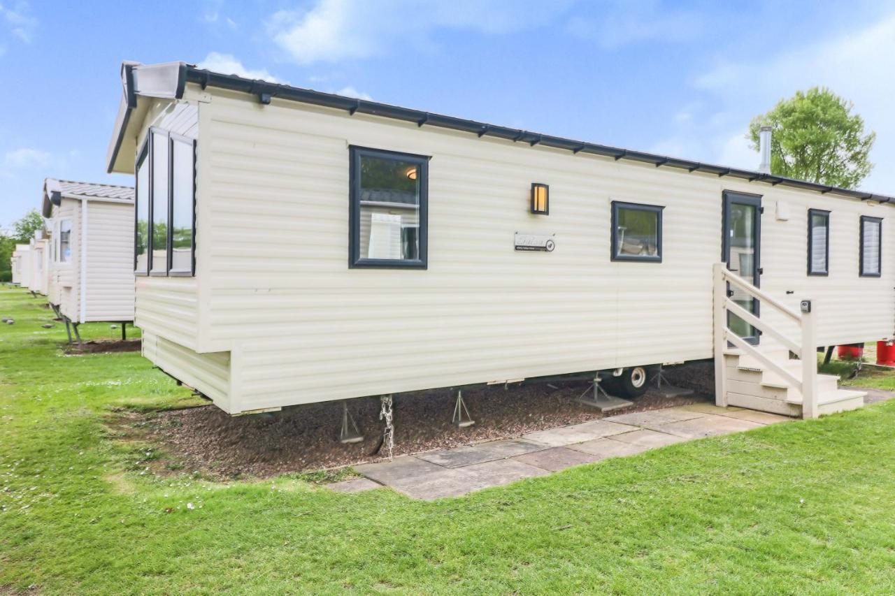 8 Berth, 3 Bedroom Holiday Home - Thorpe Park Cleethorpes Zewnętrze zdjęcie